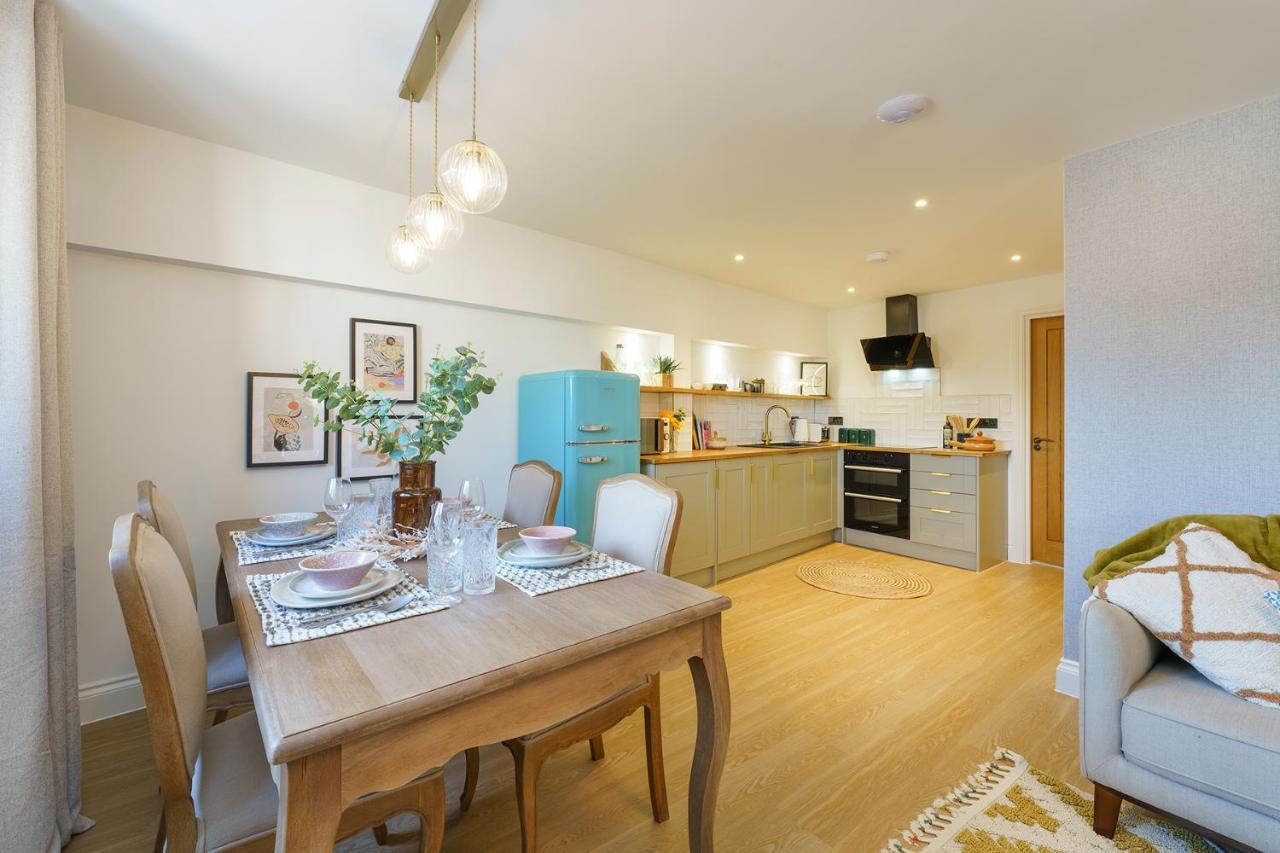 Evergreen - 2 Bed Luxury Apartment By Mint Stays ブリストル エクステリア 写真